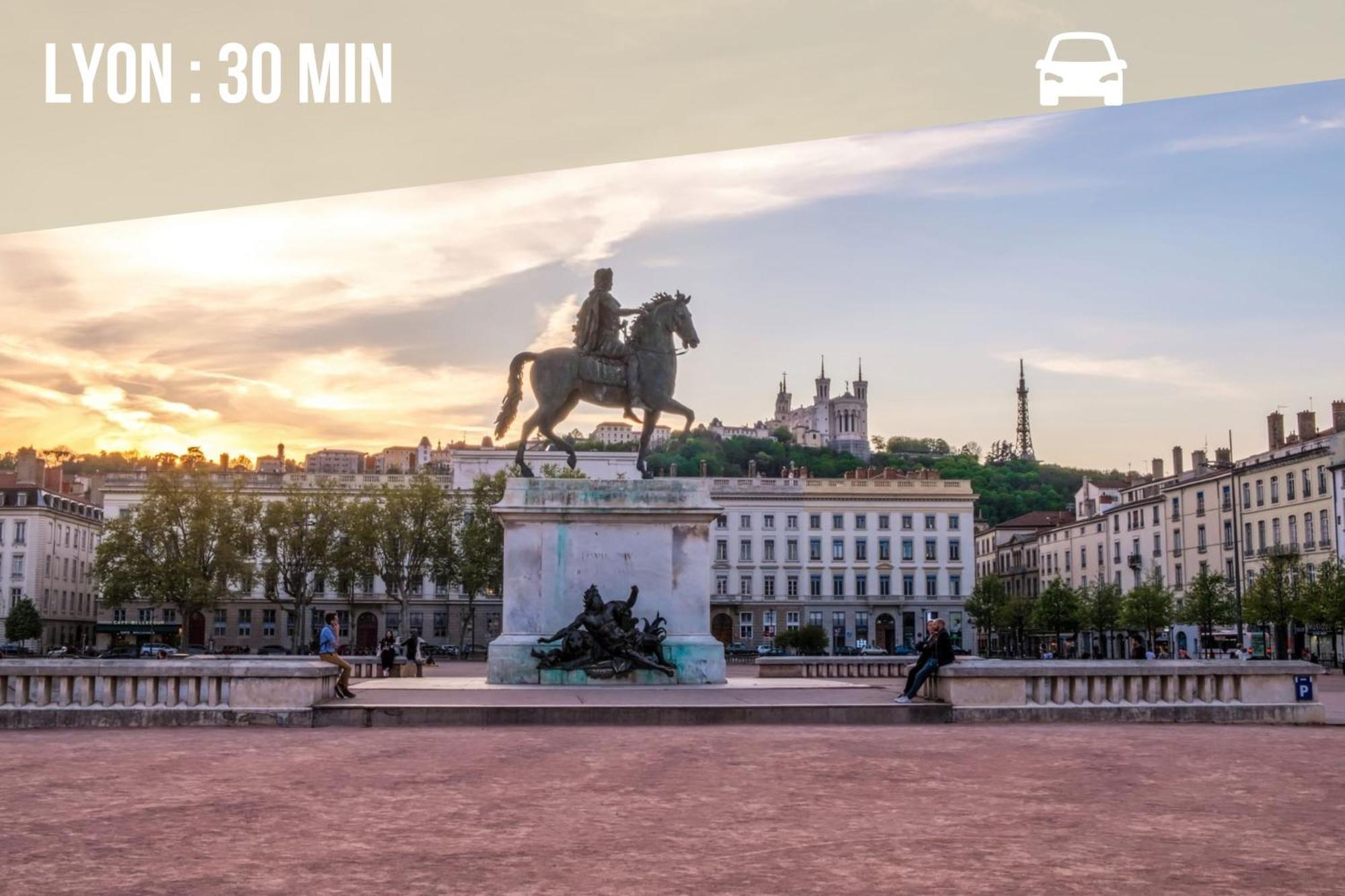 Le Tranchand☆City Center☆Wifi Hd Bourgoin-Jallieu Exteriör bild